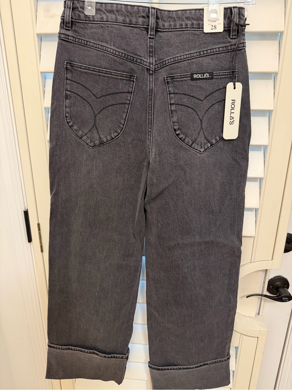 ROLLA'S Women's High-Rise Cropped Straight Jeans in Charcoal Gray